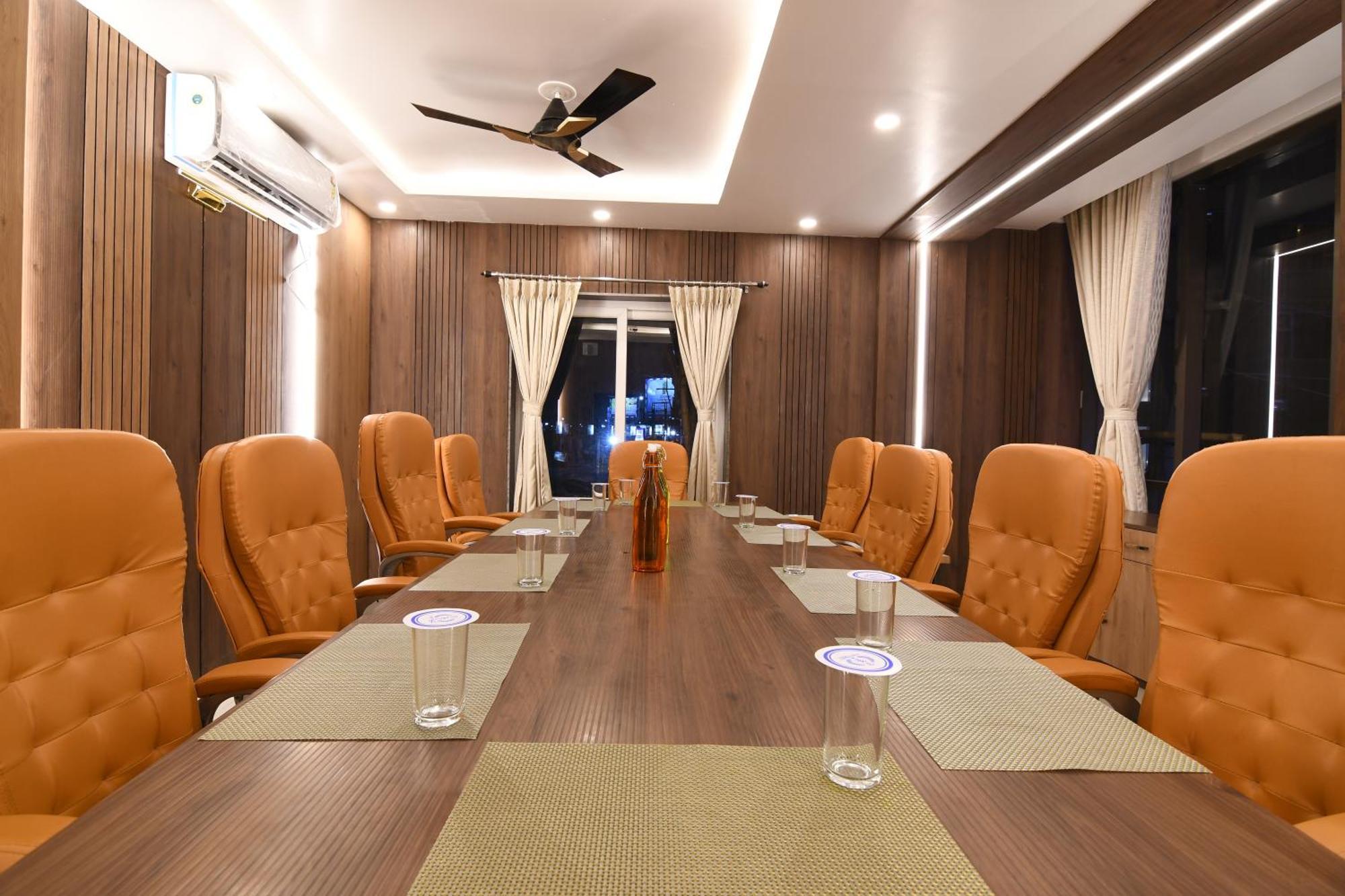 N B Sonar Bangla Hotel Kalyani Εξωτερικό φωτογραφία
