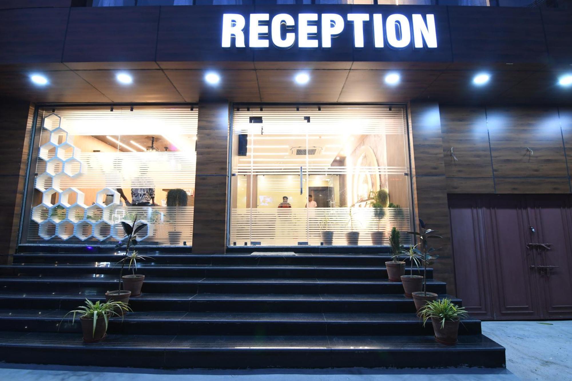 N B Sonar Bangla Hotel Kalyani Εξωτερικό φωτογραφία